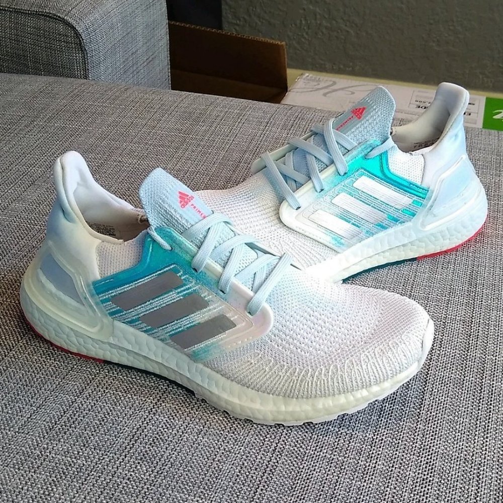 Adidas Ultraboost 20 White Blue Sz 7 NEW!